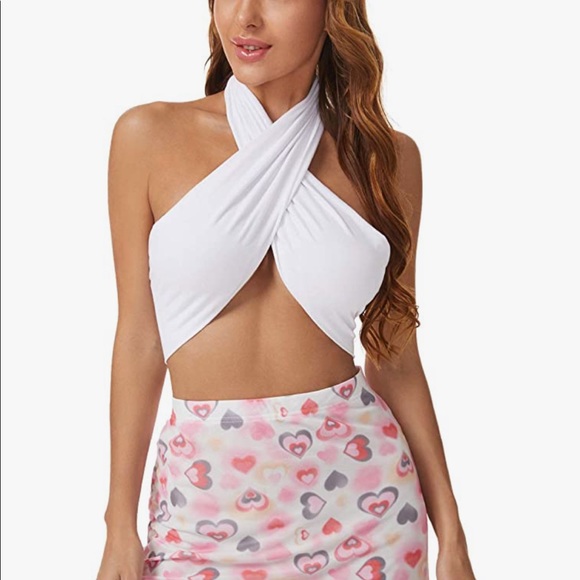 Tops - Sexy Sleeveless Halter Criss Cross Self Tie Backless Crop Top size small, white